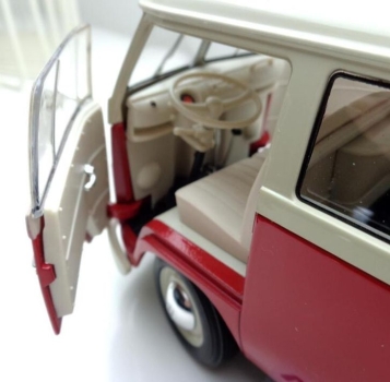 Welly Volkswagen T1 Bus 1962 DieCast Model (4894)